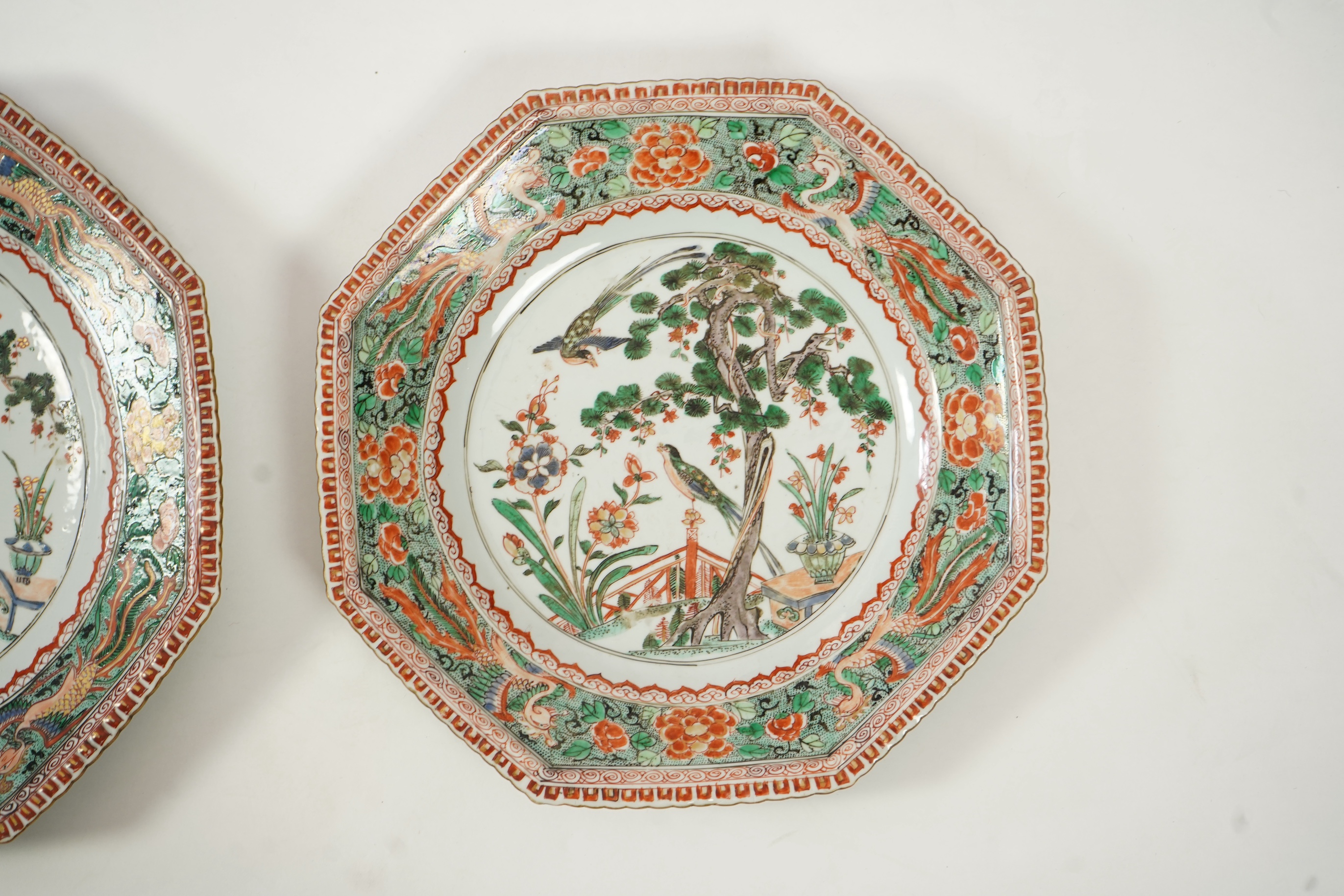 Two graduated Chinese famille verte octagonal dishes, Kangxi period